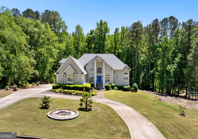 Photo 1 of Single family home for sale at 915 Magnolia Way, Hampton, GA 30228 | MLS# 10757503 | Listing updated on 2026-08-01