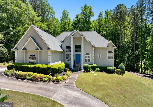 Photo 2 of Single family home for sale at 915 Magnolia Way, Hampton, GA 30228 | MLS# 10757503 | Listing updated on 2026-08-01