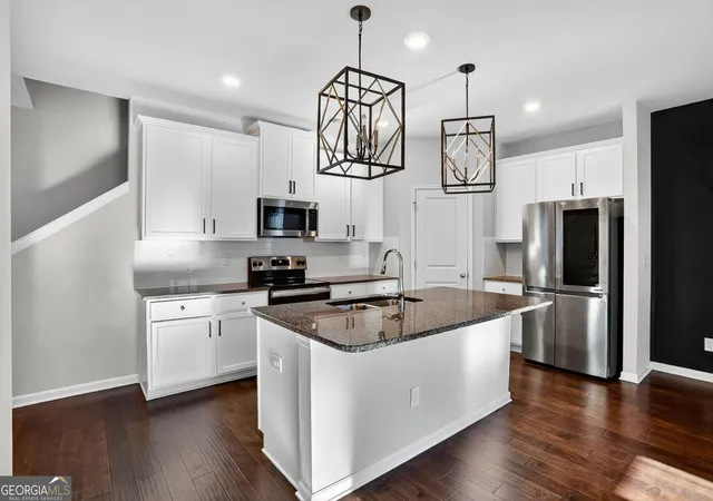 Photo 4 of Single family home for sale at 1553 Spring Hollow Wy, Stone Mountain, GA 30083 | MLS# 10828661 | Listing updated on 2026-10-08