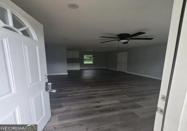 Photo 3 of Single family home for sale at 4349 Ashland Dr, Macon, GA 31206 | MLS# 10787145 | Listing updated on 2026-09-16