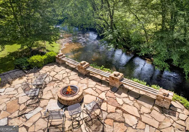 Photo 4 of Single family home for sale at 401 Mountain Rivers Rd, Mineral Bluff, GA 30559 | MLS# 10762090 | Listing updated on 2026-07-27