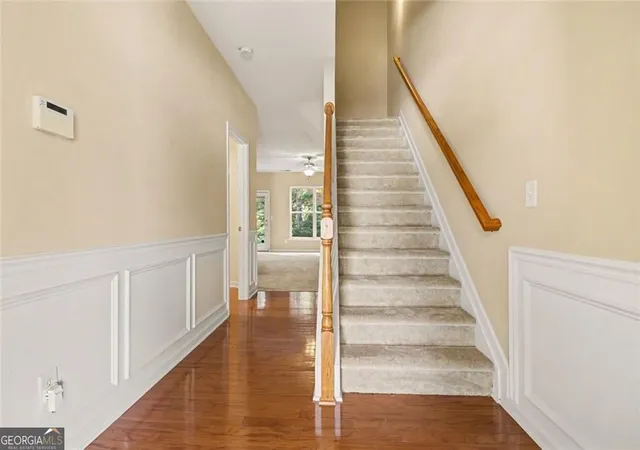 Photo 4 of Townhouse for sale at 240 Parc View Ln, Woodstock, GA 30188 | MLS# 10810463 | Listing updated on 2026-09-13