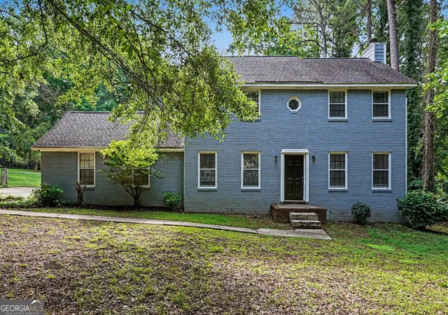1st image of 1304 Oakwood Rd, Jonesboro, GA 30236 | MLS# 10774541