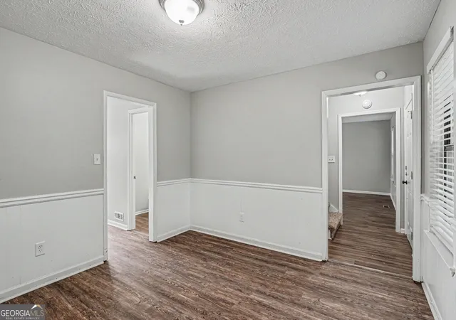 4th image of 1304 Oakwood Rd, Jonesboro, GA 30236 | MLS# 10774541