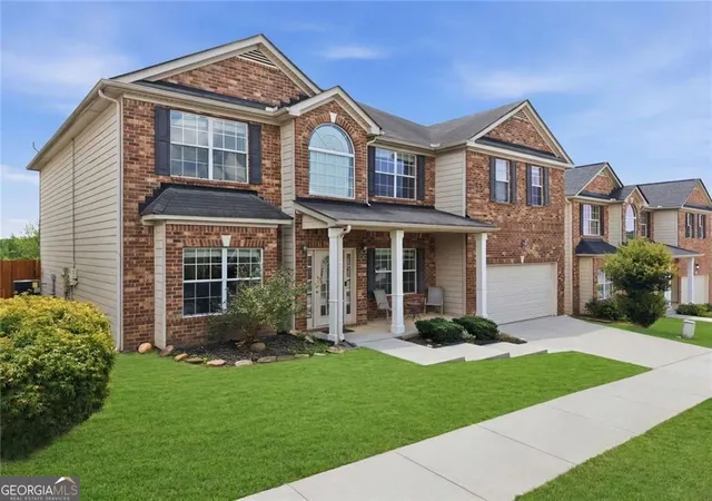 2nd image of 3532 Cragstone Rd, Lithonia, GA 30038 | MLS# 10799694