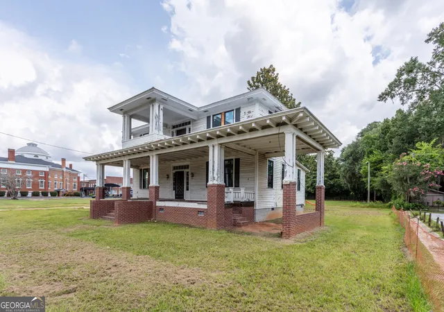 3rd image of 423 Shotwell St, Bainbridge, GA 39819 | MLS# 10809633