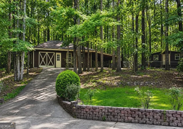Homes for sale in Hogansville, GA | 833 Mobley Bridge Rd, Hogansville, GA 30230 | MLS# 10785397