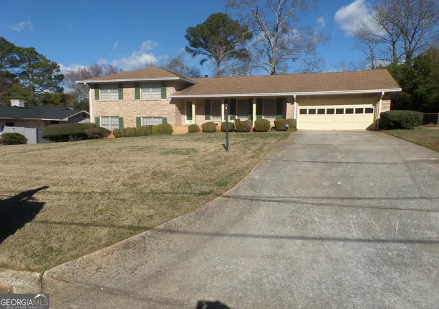 Photo 2 of Single family home for sale at 3748 Aristides Ln, Decatur, GA 30034 | MLS# 10737205 | Listing updated on 2026-05-04