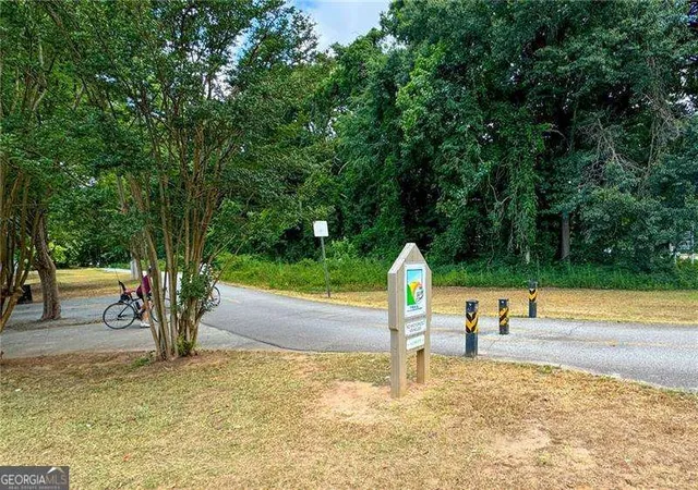9th image of 45 Concord Rd Sw, Smyrna, GA 30082 | MLS# 10776701
