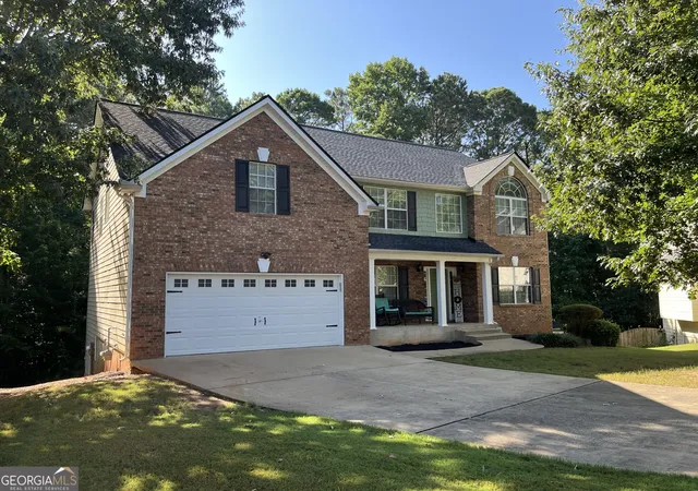 1st image of 10 New York Ave, Sharpsburg, GA 30277 | MLS# 10822177