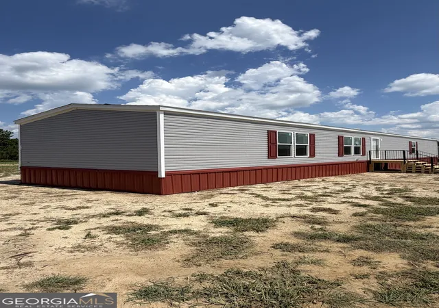 Photo 2 of Manufactured home for sale at 950 Collins Lane, Rentz, GA 31075 | MLS# 10827070 | Listing updated on 2026-09-17