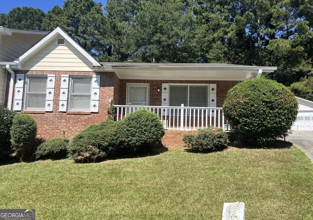 1st image of 4917 Autumn Cir, Stone Mountain, GA 30088 | MLS# 10600101