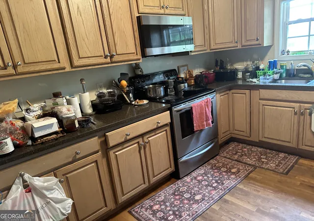 Photo 3 of Single family home for sale at 407 High Fls Rd, Jackson, GA 30233 | MLS# 10728275 | Listing updated on 2026-04-23