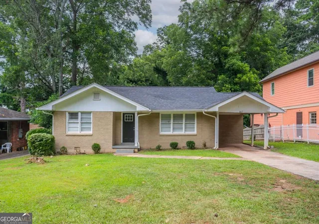 Photo 1 of Single family home for sale at 1867 Pinedale Pl, Decatur, GA 30032 | MLS# 10787976 | Listing updated on 2026-10-04