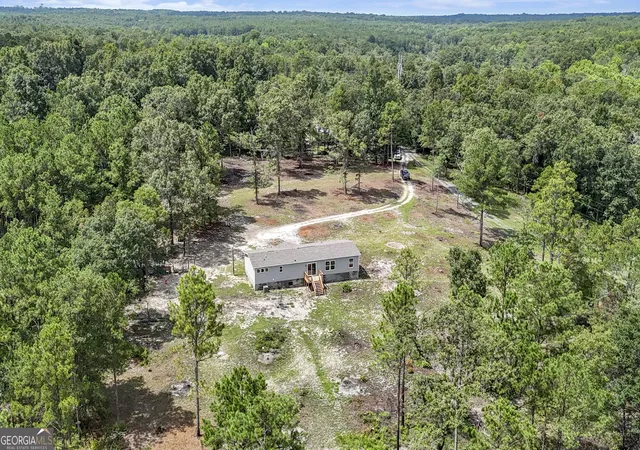 Listing Photo 4 - Condo for sale in building located at 2529 Richardson Mill Rd, Fort Valley, GA 31030