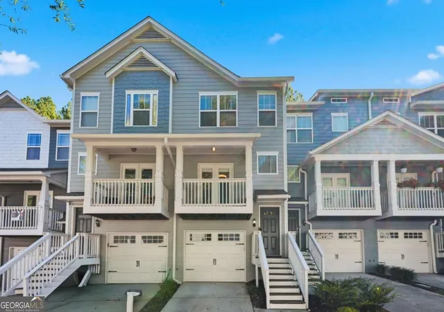 Photo 1 of Townhouse for sale at 1020 Liberty Pkwy Nw, Atlanta, GA 30318 | MLS# 10879649 | Listing updated on 2026-10-27