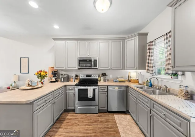 Photo 3 of Townhouse for sale at 8100 Burkhalter Rd #801, Statesboro, GA 30461 | MLS# 10798972 | Listing updated on 2026-08-31