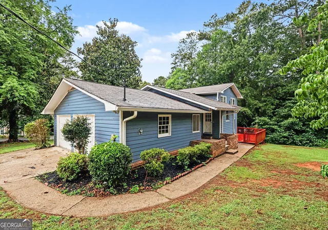 1st image of 3348 Goldenchain Dr, Lithonia, GA 30038 | MLS# 10791696