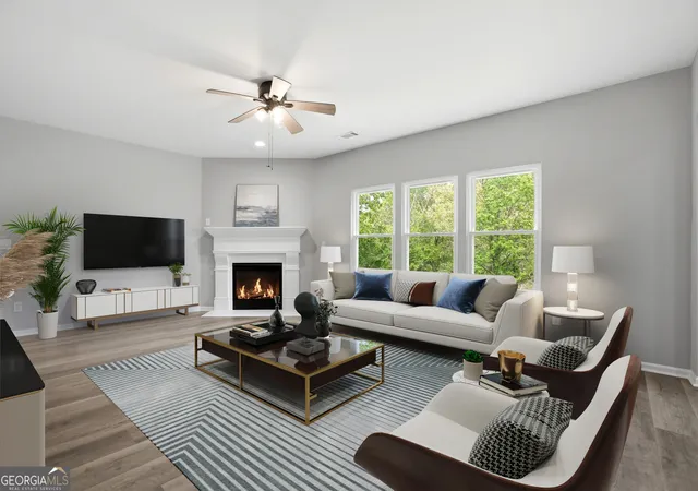 Photo 4 of Single family home for sale at 7812 Keepsake Ln, Flowery Branch, GA 30542 | MLS# 10733337 | Listing updated on 2026-09-09