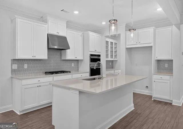 Photo 2 of Single family home for sale at 8935 Avonbrook Close, Ball Ground, GA 30107 | MLS# 10719792 | Listing updated on 2026-09-18