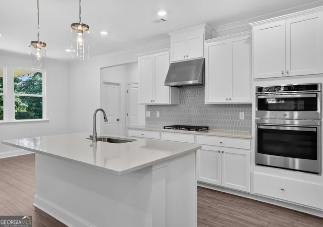 Photo 3 of Single family home for sale at 8935 Avonbrook Close, Ball Ground, GA 30107 | MLS# 10719792 | Listing updated on 2026-09-18