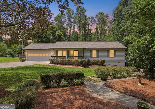 Homes for sale in Murrayville, GA | 5800 Yellow Creek Rd, Murrayville, GA 30564 | MLS# 10795017