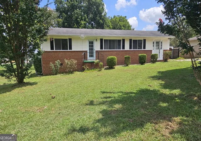 Photo 1 of Single family home for sale at 155 Lake Ave, Ringgold, GA 30736 | MLS# 10825280 | Listing updated on 2026-09-20