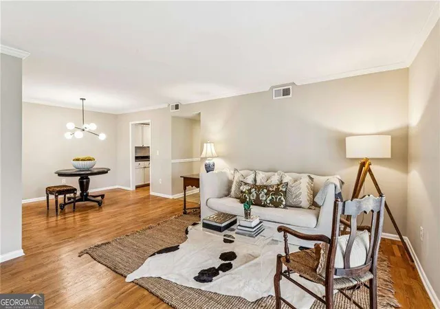 2nd image of 1150 Collier Rd Nw #J11, Atlanta, GA 30318 | MLS# 10720807