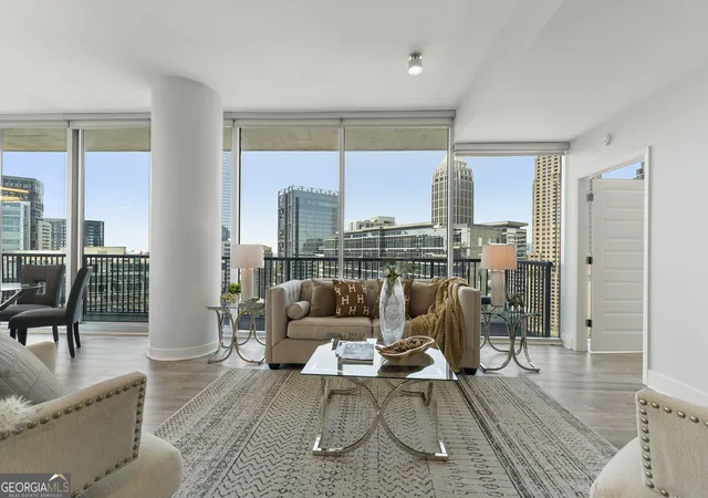 4th image of 1080 Peachtree St Ne, Atlanta, GA 30309