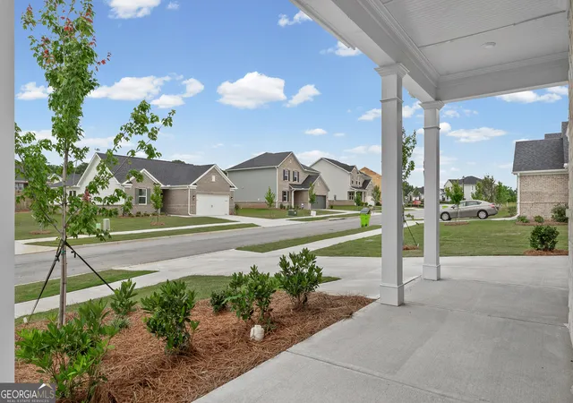 4th image of 137 Kenney Wy, Locust Grove, GA 30248 | MLS# 10819022