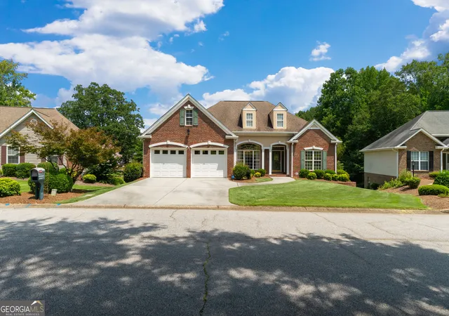 2nd image of 106 Manor Wy, Carrollton, GA 30117 | MLS# 10817669