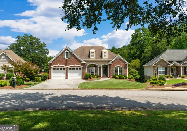 3rd image of 106 Manor Wy, Carrollton, GA 30117 | MLS# 10817669