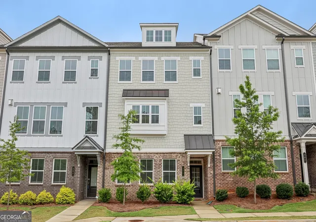 1st image of 377 Danville Ave, Suwanee, GA 30024 | MLS# 10814852