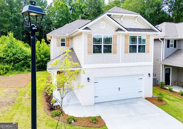 Photo 1 of Single family home for sale at 205 Vineyard Walk, Carrollton, GA 30117 | MLS# 10799392 | Listing updated on 2026-09-12