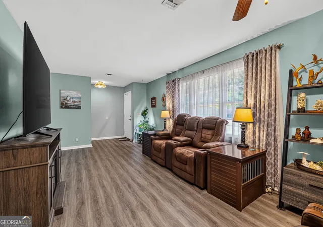 Photo 4 of Single family home for sale at 173 Fish Hall R 120 Oyster Rd, Brunswick, GA 31523 | MLS# 10792794 | Listing updated on 2026-08-24