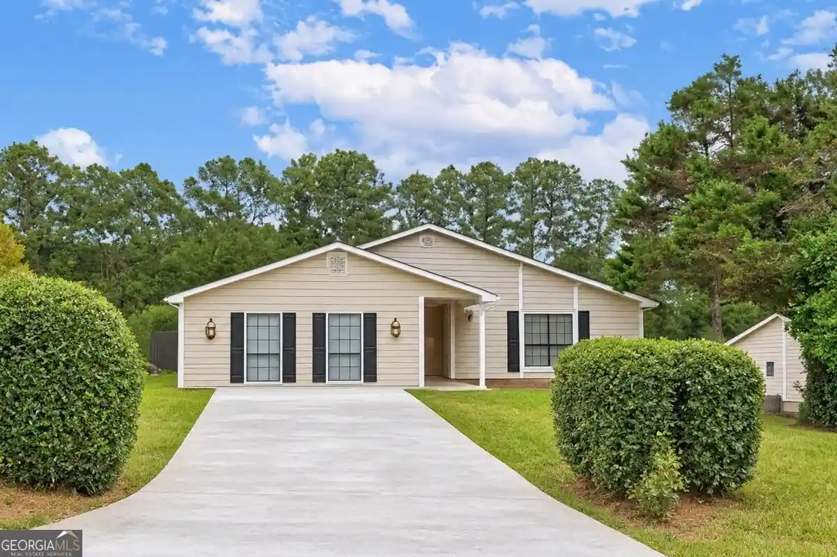 Photo 1 of Single family home for sale at 282 Park Ridge Ct, Riverdale, GA 30274 | MLS# 10874852 | Listing updated on 2026-10-29