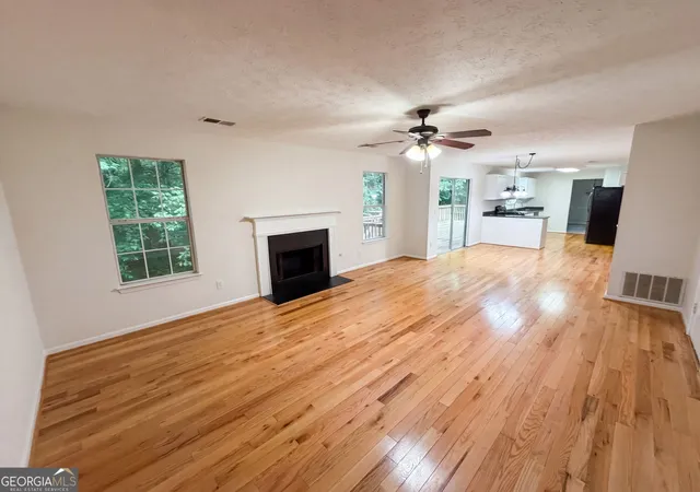 3rd image of 1800 Ivy Stone Ct, Buford, GA 30519 | MLS# 10785304