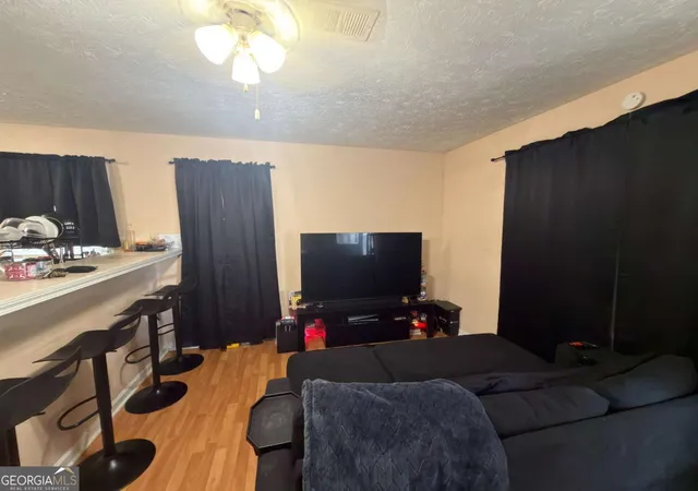 3rd image of 5921 Peco Ln #5923, Austell, GA 30106 | MLS# 10809358