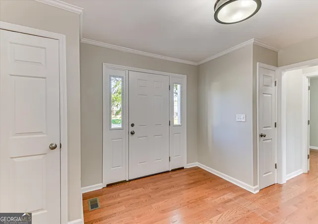 Photo 4 of Single family home for sale at 847 Hillcrest St, Edgefield, SC 29824 | MLS# 10787007 | Listing updated on 2026-06-30