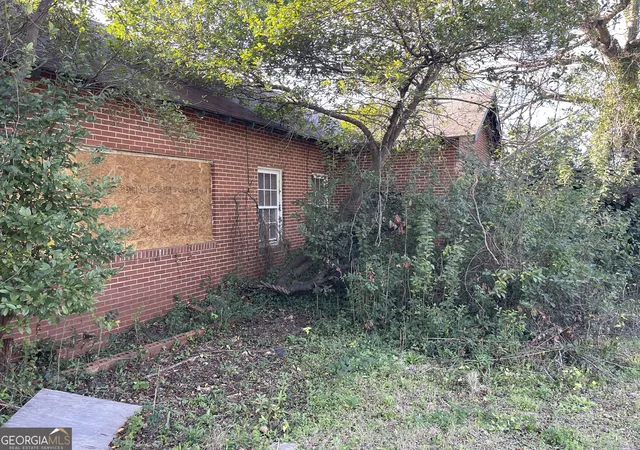 Photo 2 of Single family home for sale at 1851 Coleman Ave, Macon, GA 31201 | MLS# 10821882 | Listing updated on 2026-08-21