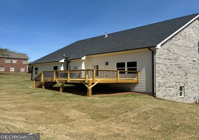 Photo 3 of Single family home for sale at 5620 Shamrock Ln, Douglasville, GA 30135 | MLS# 10733441 | Listing updated on 2026-10-13