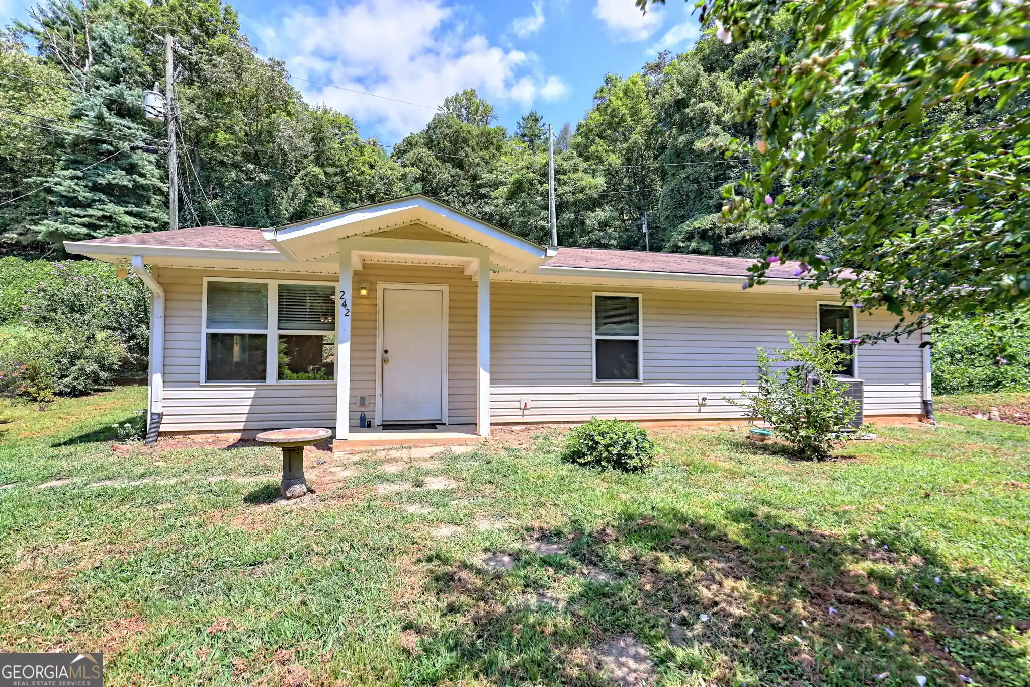 Photo 1 of Single family home for sale at 242 Old Chechero Rd, Clayton, GA 30525 | MLS# 10870935 | Listing updated on 2026-10-24