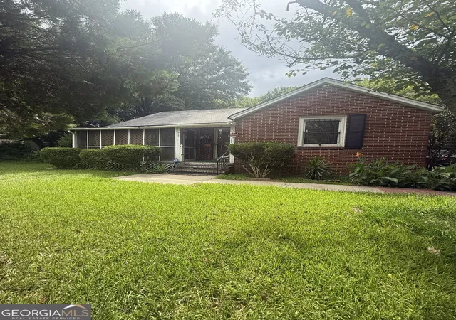 Photo 1 of Sale Pending at 4021 San Juan Ave, Macon, GA 31206 | MLS# 10834417 | Listing updated on 2026-09-11