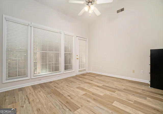 2nd image of 3233 Abbott Dr SW, Powder Springs, GA 30127