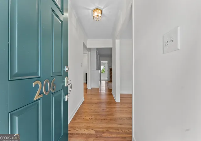 Photo 3 of Single family home for sale at 206 Fortson Dr, Athens, GA 30606 | MLS# 10835682 | Listing updated on 2026-09-12