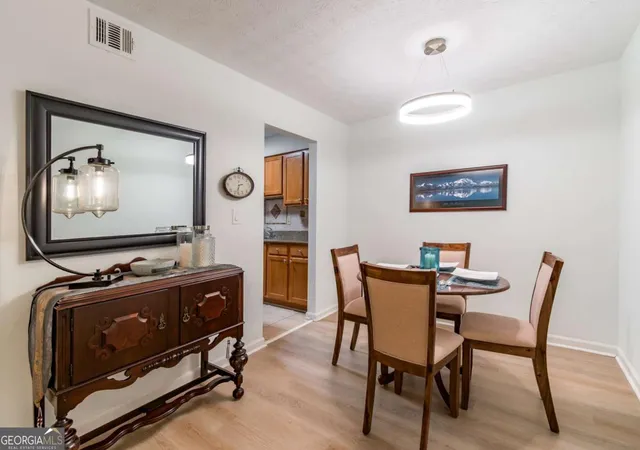 3rd image of 3160 Seven Pines Ct #110, Atlanta, GA 30339 | MLS# 10793126