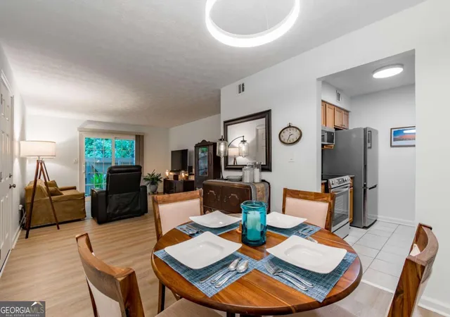 4th image of 3160 Seven Pines Ct #110, Atlanta, GA 30339 | MLS# 10793126