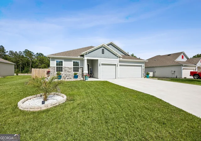 3rd image of 105 Starboard Ct, Kingsland, GA 31548 | MLS# 10766902