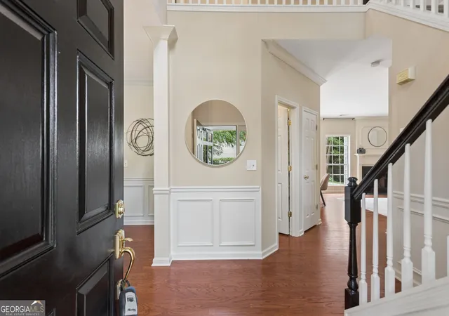 Photo 3 of Single family home for sale at 4545 Chelton Ct Se, Smyrna, GA 30080 | MLS# 10808926 | Listing updated on 2026-09-19