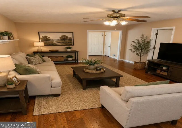 Photo 3 of Sale Pending at 119 Cumberland Rd, Griffin, GA 30224 | MLS# 10803381 | Listing updated on 2026-08-28